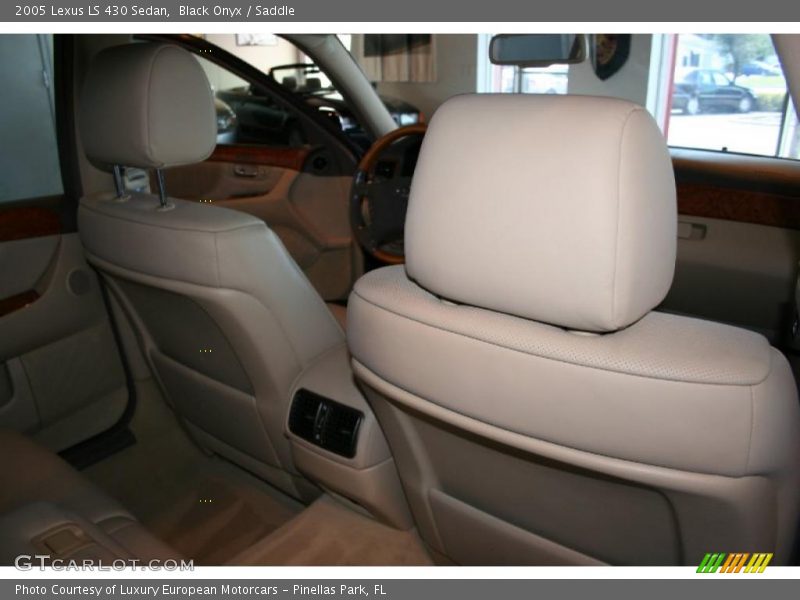 Black Onyx / Saddle 2005 Lexus LS 430 Sedan