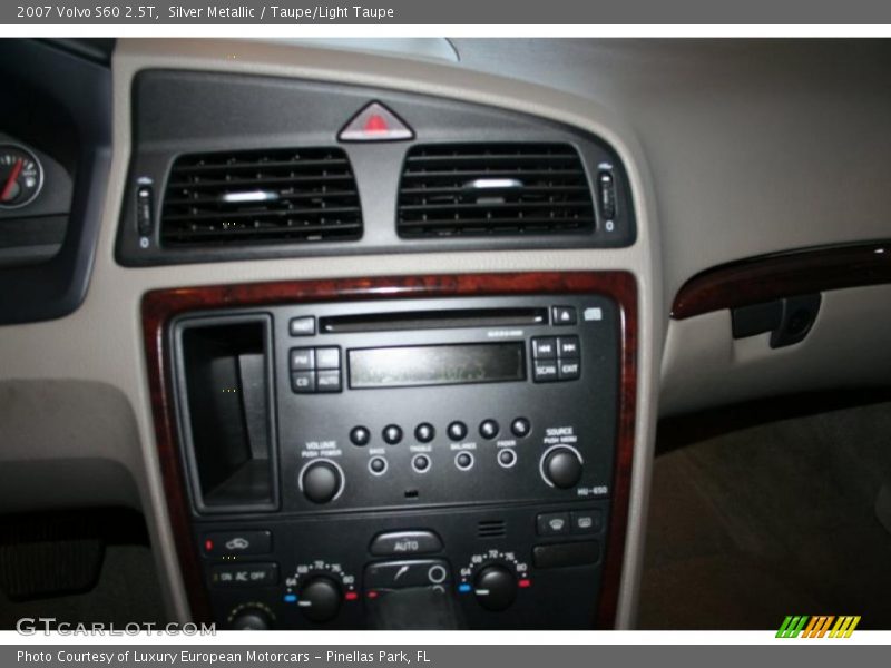 Silver Metallic / Taupe/Light Taupe 2007 Volvo S60 2.5T
