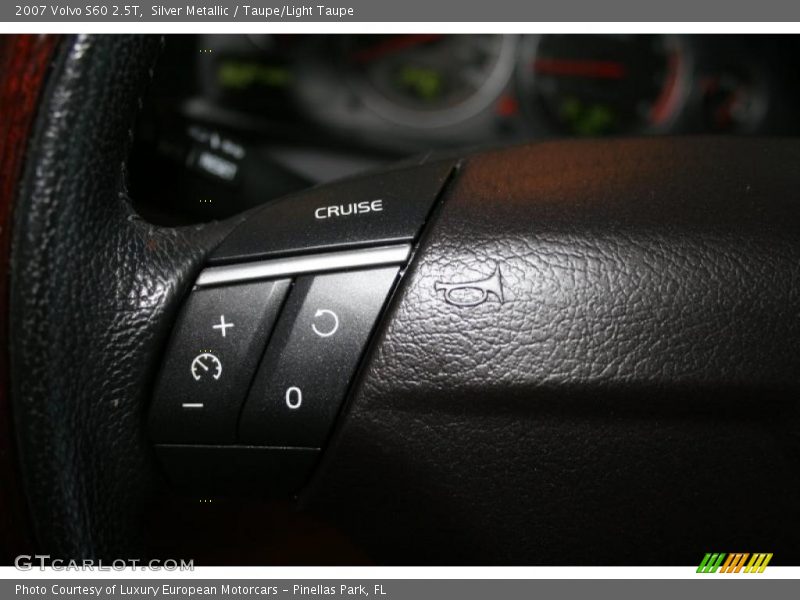 Silver Metallic / Taupe/Light Taupe 2007 Volvo S60 2.5T