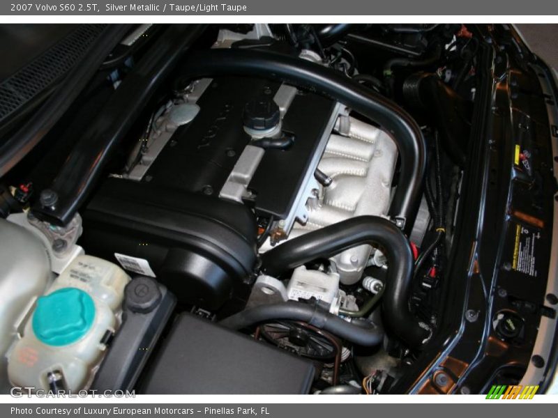 Silver Metallic / Taupe/Light Taupe 2007 Volvo S60 2.5T