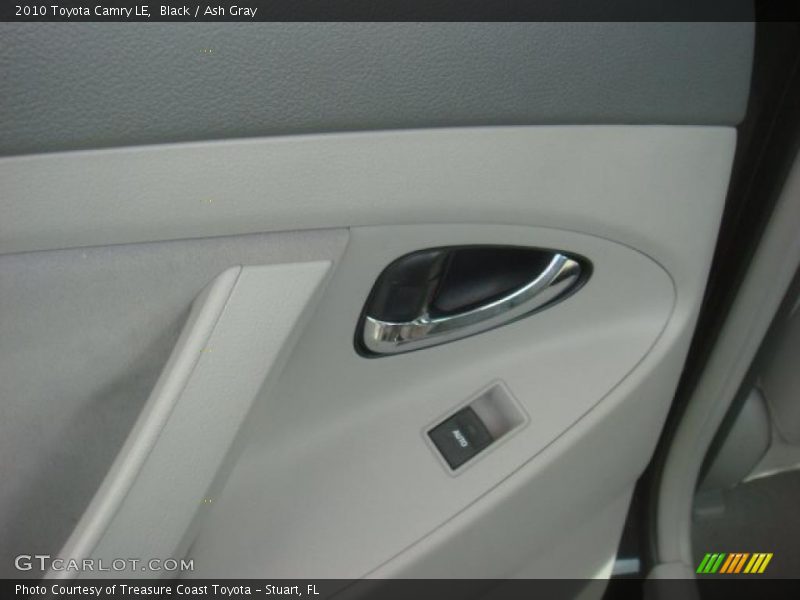 Black / Ash Gray 2010 Toyota Camry LE