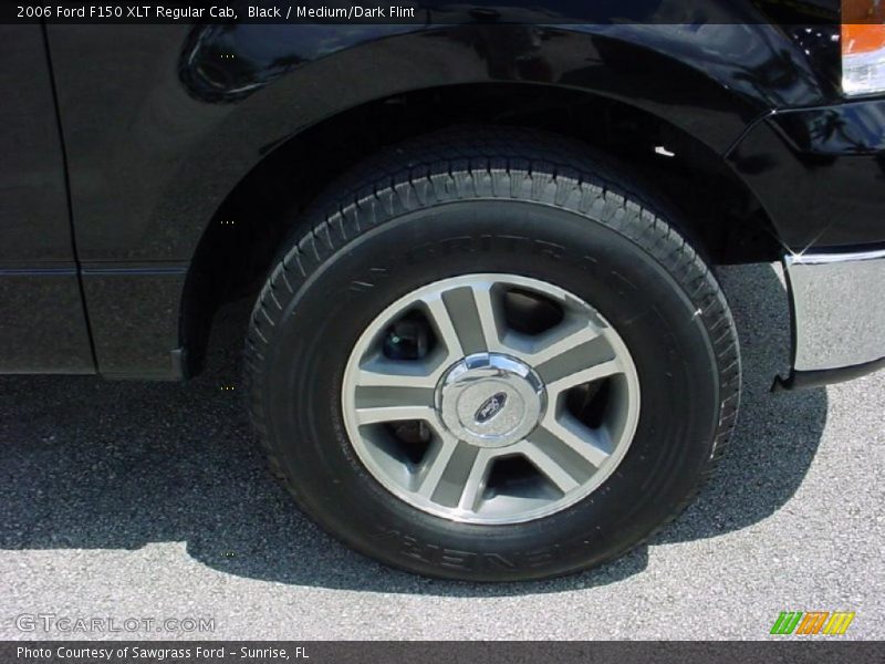 Black / Medium/Dark Flint 2006 Ford F150 XLT Regular Cab
