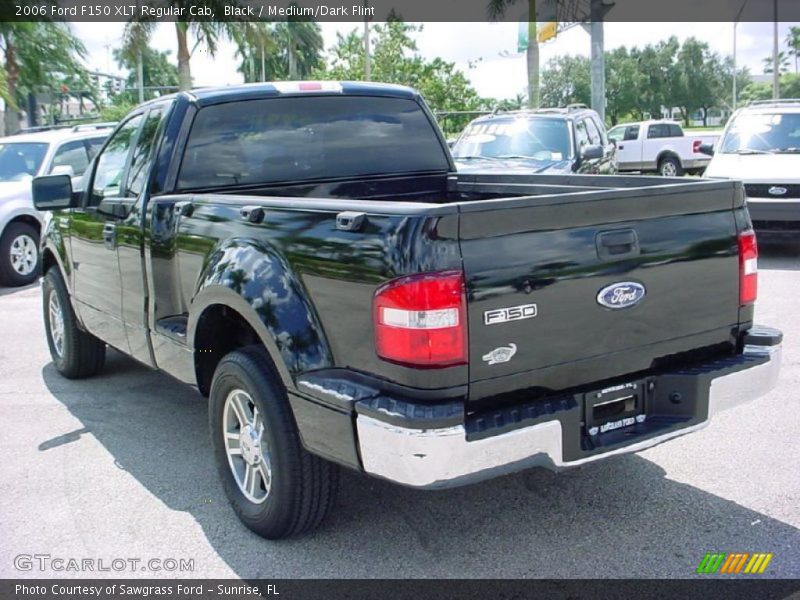 Black / Medium/Dark Flint 2006 Ford F150 XLT Regular Cab