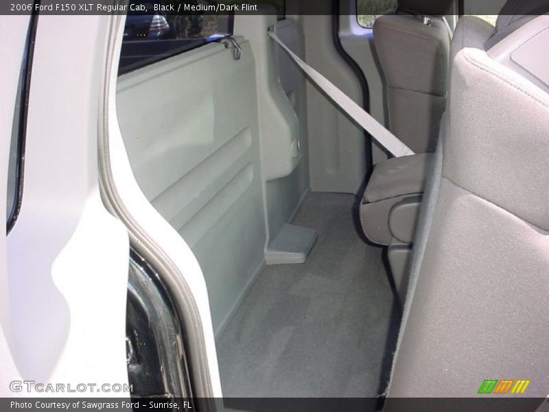Black / Medium/Dark Flint 2006 Ford F150 XLT Regular Cab