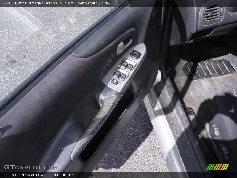 Sunlight Silver Metallic / Gray 2003 Mazda Protege 5 Wagon
