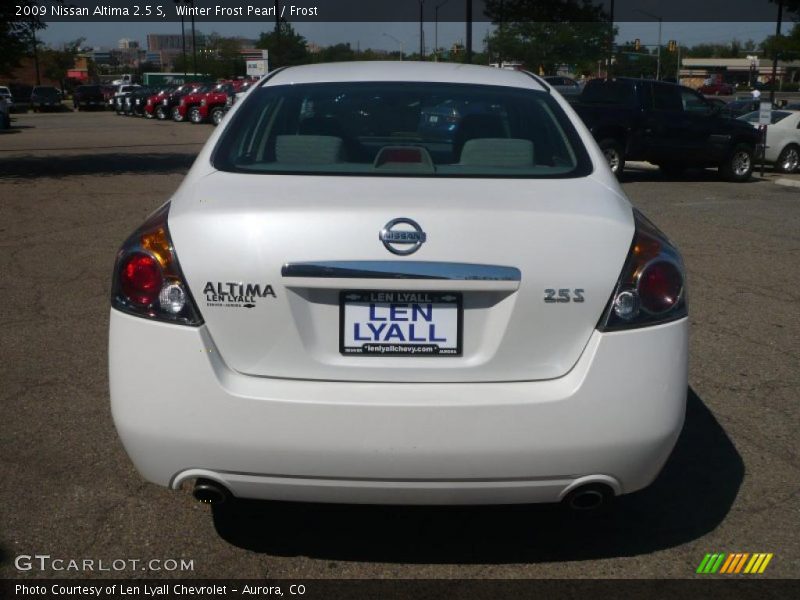 Winter Frost Pearl / Frost 2009 Nissan Altima 2.5 S