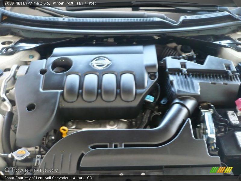 Winter Frost Pearl / Frost 2009 Nissan Altima 2.5 S