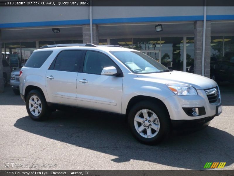 Quicksilver / Black 2010 Saturn Outlook XE AWD
