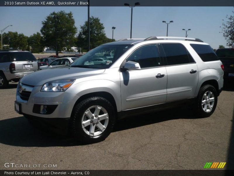 Quicksilver / Black 2010 Saturn Outlook XE AWD
