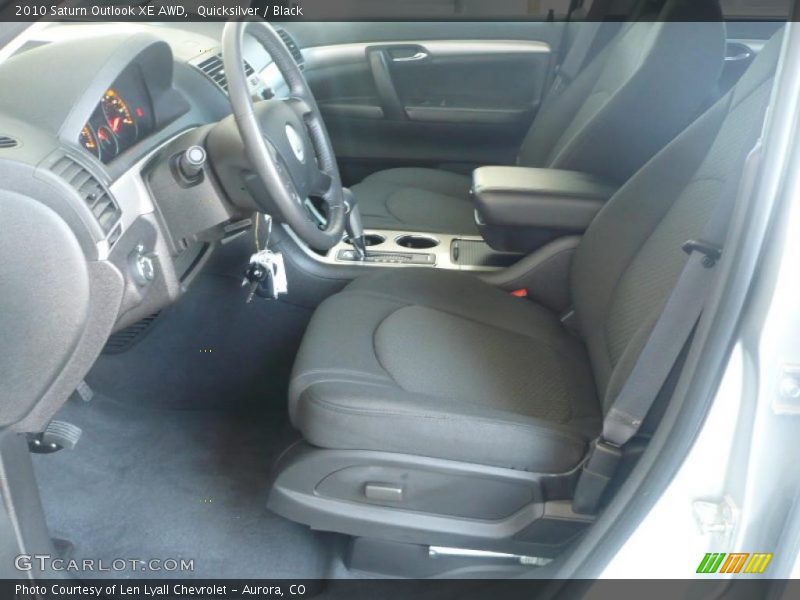 Quicksilver / Black 2010 Saturn Outlook XE AWD