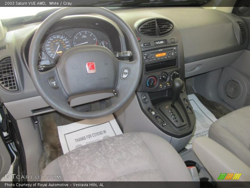White / Gray 2003 Saturn VUE AWD