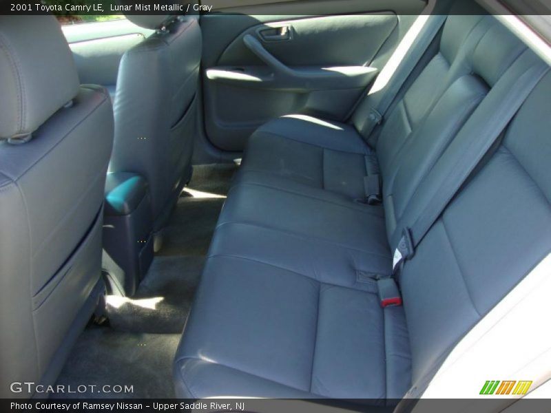 Lunar Mist Metallic / Gray 2001 Toyota Camry LE