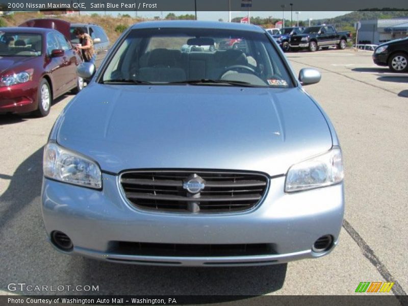 Satin Blue Pearl / Frost 2000 Nissan Maxima GXE