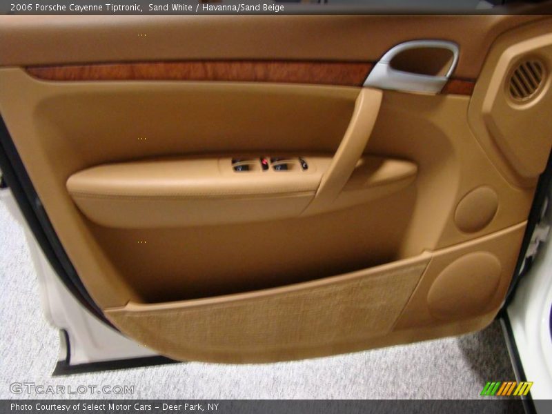 Sand White / Havanna/Sand Beige 2006 Porsche Cayenne Tiptronic
