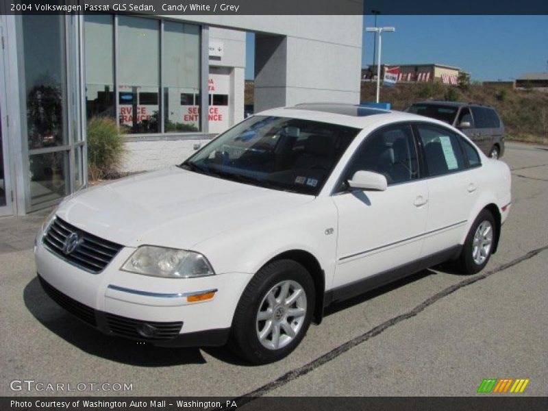 Candy White / Grey 2004 Volkswagen Passat GLS Sedan