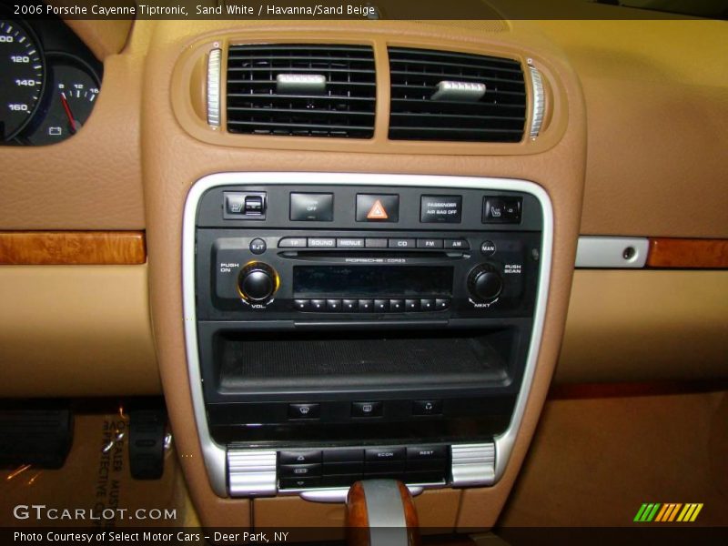 Sand White / Havanna/Sand Beige 2006 Porsche Cayenne Tiptronic