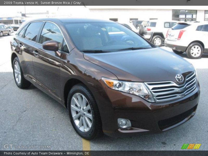 Sunset Bronze Mica / Gray 2009 Toyota Venza I4