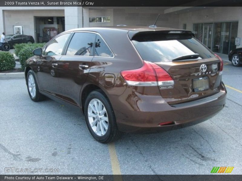 Sunset Bronze Mica / Gray 2009 Toyota Venza I4