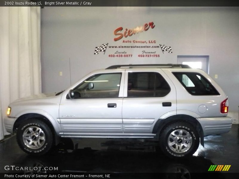Bright Silver Metallic / Gray 2002 Isuzu Rodeo LS