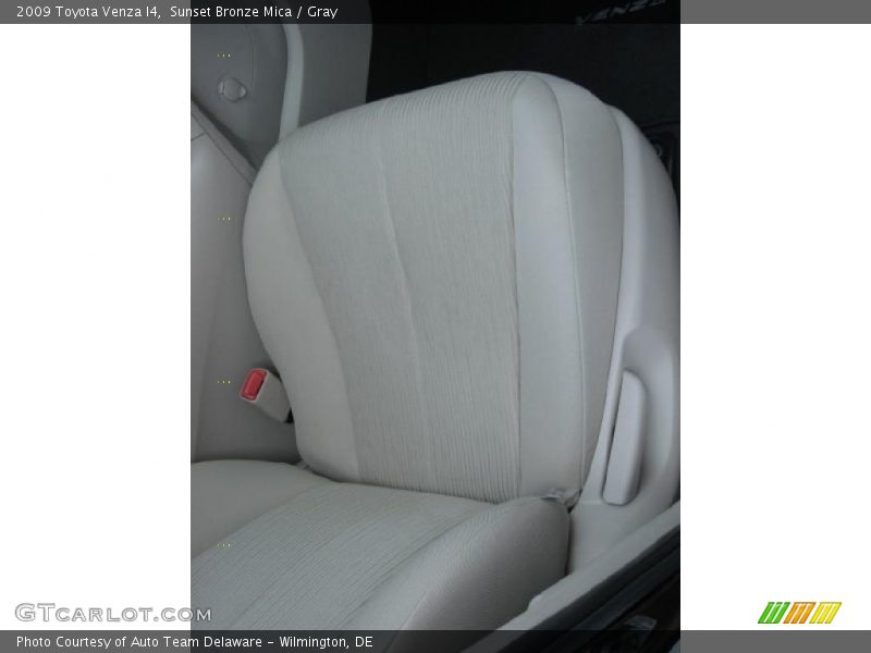 Sunset Bronze Mica / Gray 2009 Toyota Venza I4