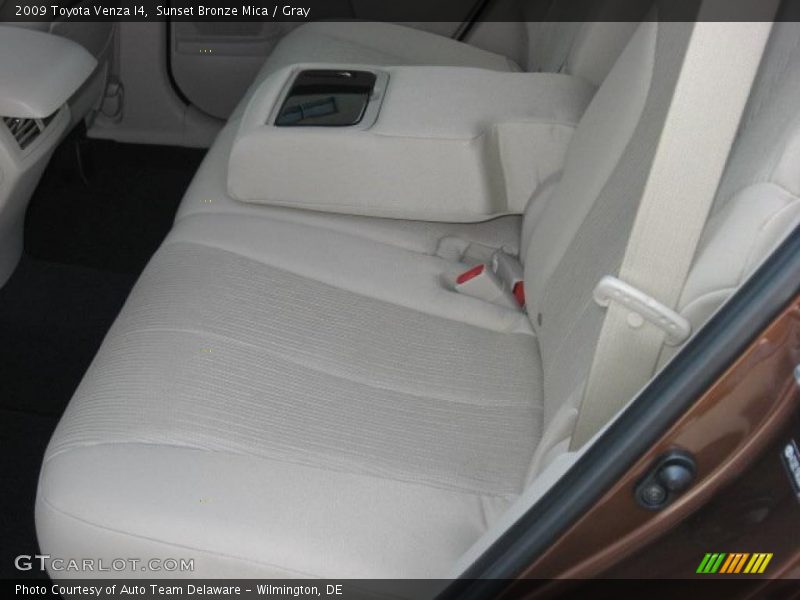 Sunset Bronze Mica / Gray 2009 Toyota Venza I4