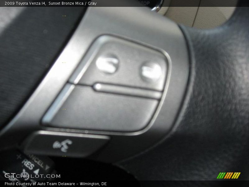 Sunset Bronze Mica / Gray 2009 Toyota Venza I4