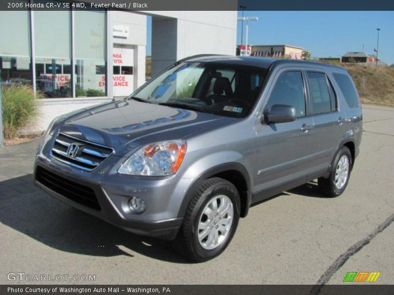 Pewter Pearl / Black 2006 Honda CR-V SE 4WD