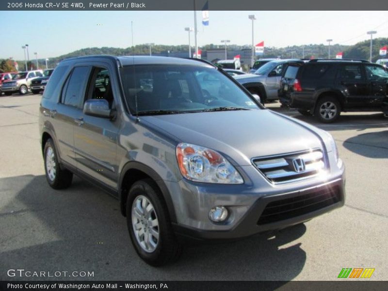 Pewter Pearl / Black 2006 Honda CR-V SE 4WD