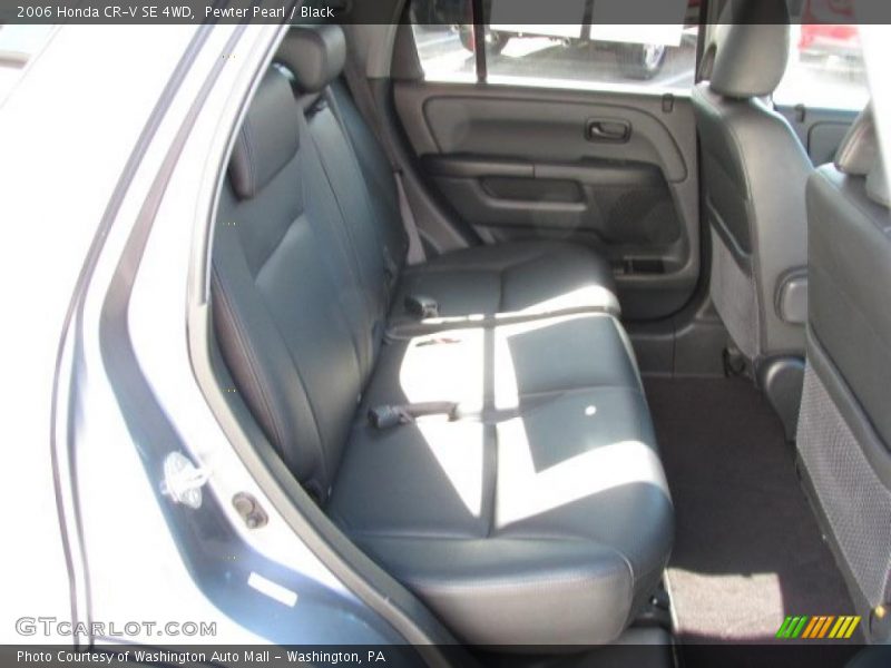 Pewter Pearl / Black 2006 Honda CR-V SE 4WD