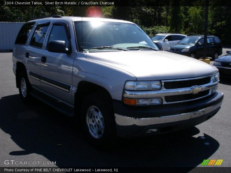 Silver Birch Metallic / Gray/Dark Charcoal 2004 Chevrolet Tahoe