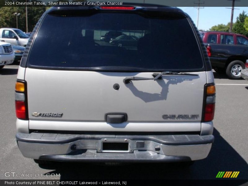 Silver Birch Metallic / Gray/Dark Charcoal 2004 Chevrolet Tahoe