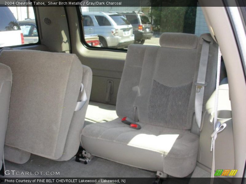 Silver Birch Metallic / Gray/Dark Charcoal 2004 Chevrolet Tahoe