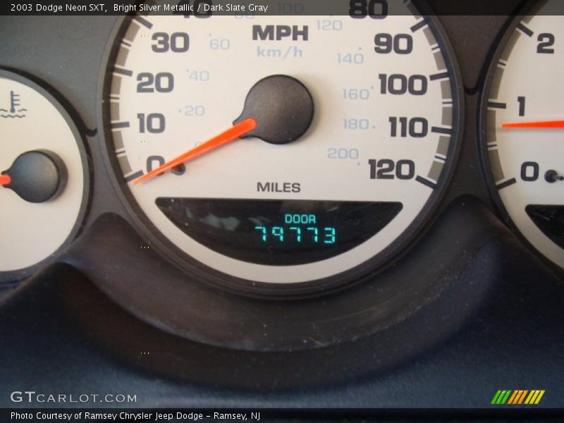 Bright Silver Metallic / Dark Slate Gray 2003 Dodge Neon SXT