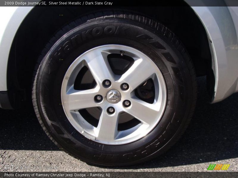 Silver Steel Metallic / Dark Slate Gray 2009 Dodge Journey SE