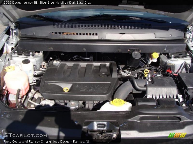 Silver Steel Metallic / Dark Slate Gray 2009 Dodge Journey SE