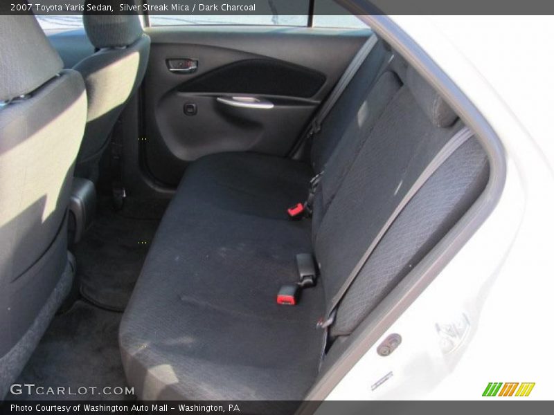Silver Streak Mica / Dark Charcoal 2007 Toyota Yaris Sedan