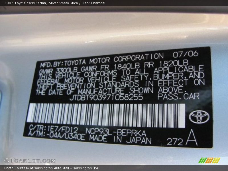 Silver Streak Mica / Dark Charcoal 2007 Toyota Yaris Sedan