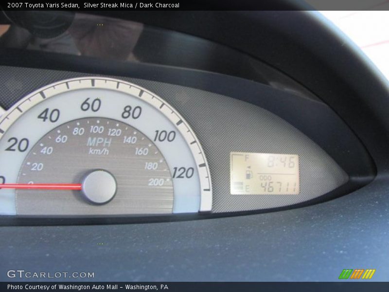Silver Streak Mica / Dark Charcoal 2007 Toyota Yaris Sedan