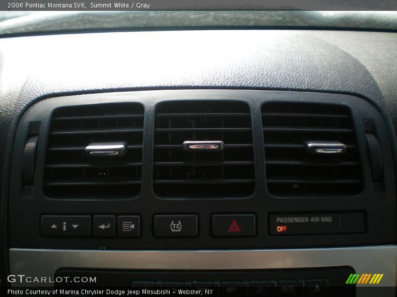 Summit White / Gray 2006 Pontiac Montana SV6