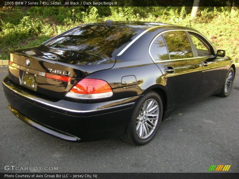 Jet Black / Dark Beige/Beige III 2005 BMW 7 Series 745Li Sedan