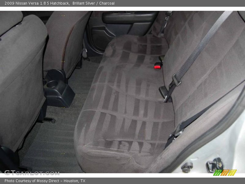 Brillant Silver / Charcoal 2009 Nissan Versa 1.8 S Hatchback