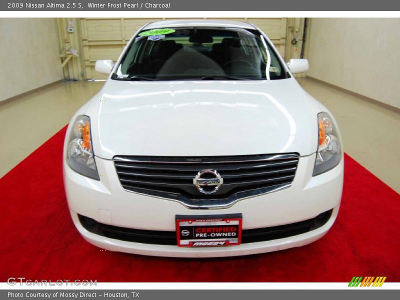 Winter Frost Pearl / Charcoal 2009 Nissan Altima 2.5 S