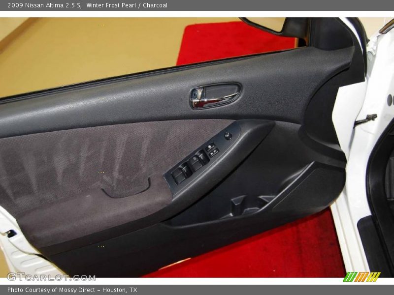 Winter Frost Pearl / Charcoal 2009 Nissan Altima 2.5 S