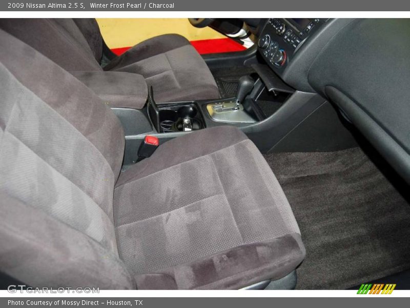 Winter Frost Pearl / Charcoal 2009 Nissan Altima 2.5 S