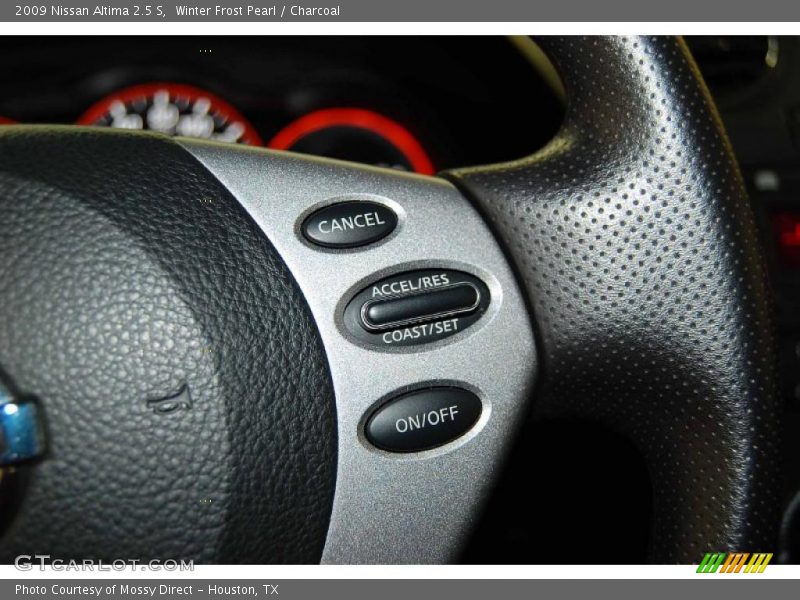 Winter Frost Pearl / Charcoal 2009 Nissan Altima 2.5 S