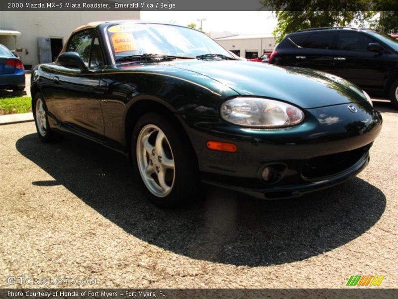 Emerald Mica / Beige 2000 Mazda MX-5 Miata Roadster