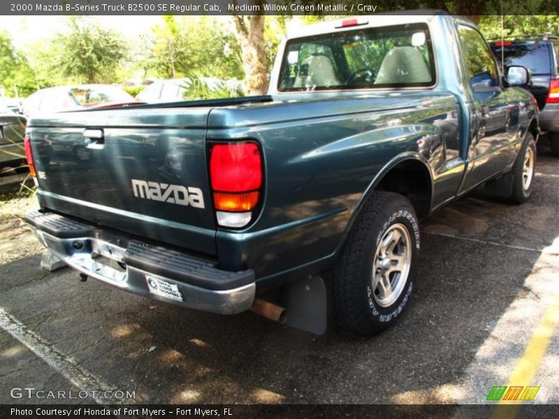 Medium Willow Green Metallic / Gray 2000 Mazda B-Series Truck B2500 SE Regular Cab