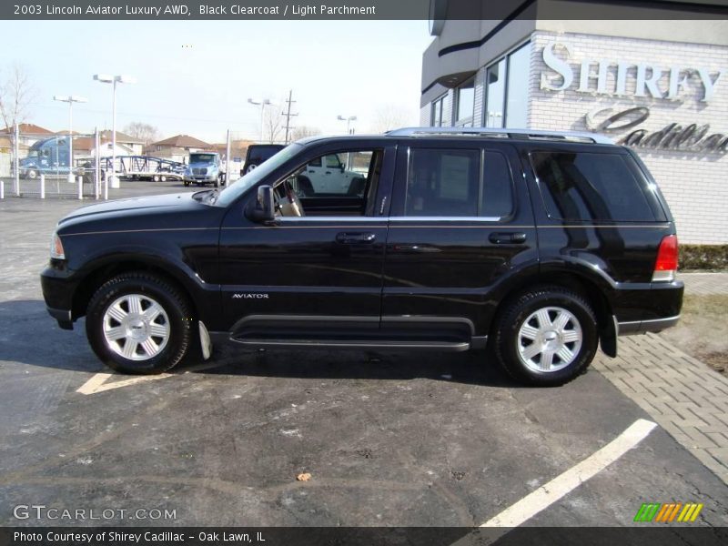Black Clearcoat / Light Parchment 2003 Lincoln Aviator Luxury AWD