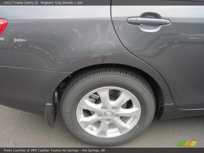 Magnetic Gray Metallic / Ash 2011 Toyota Camry LE