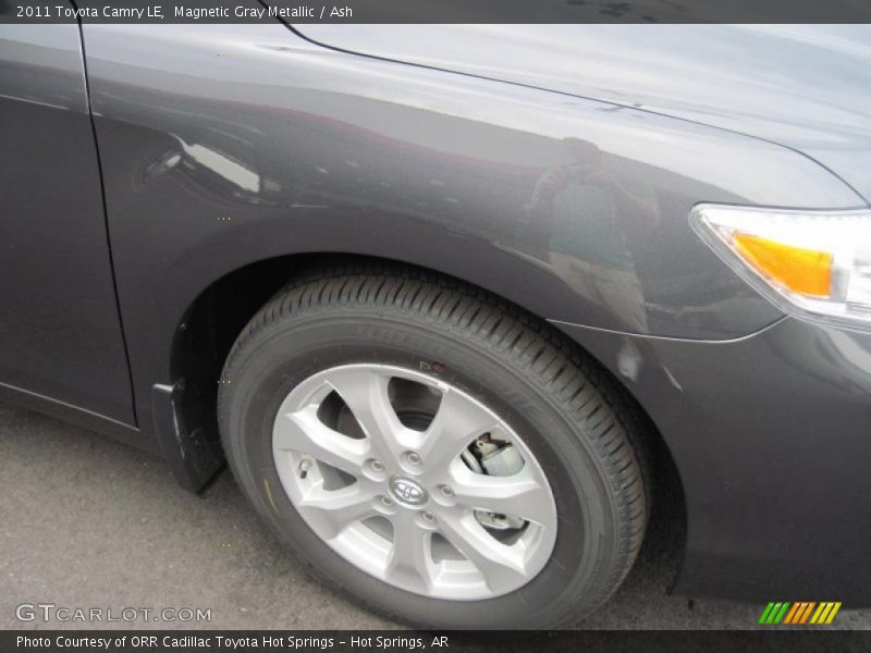 Magnetic Gray Metallic / Ash 2011 Toyota Camry LE
